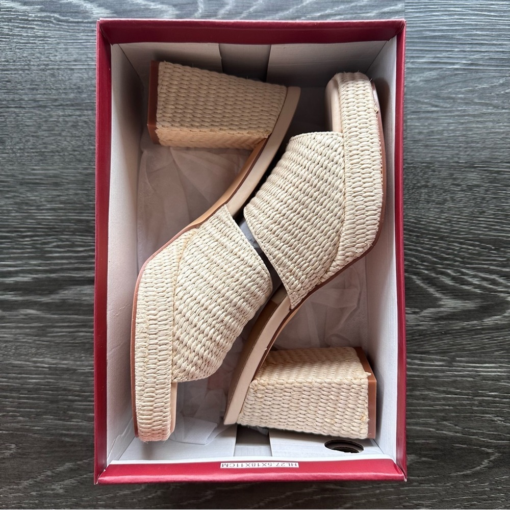 NEW Raffia Platform Sandal in Beige - Size 8.5 - Picture 6 of 11